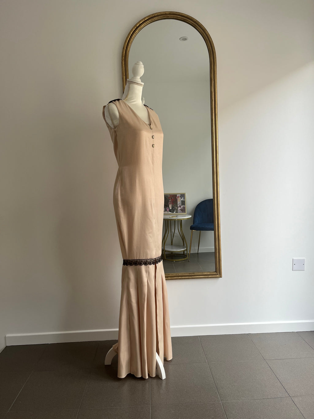 Robe de soirée GLOW beige et noir