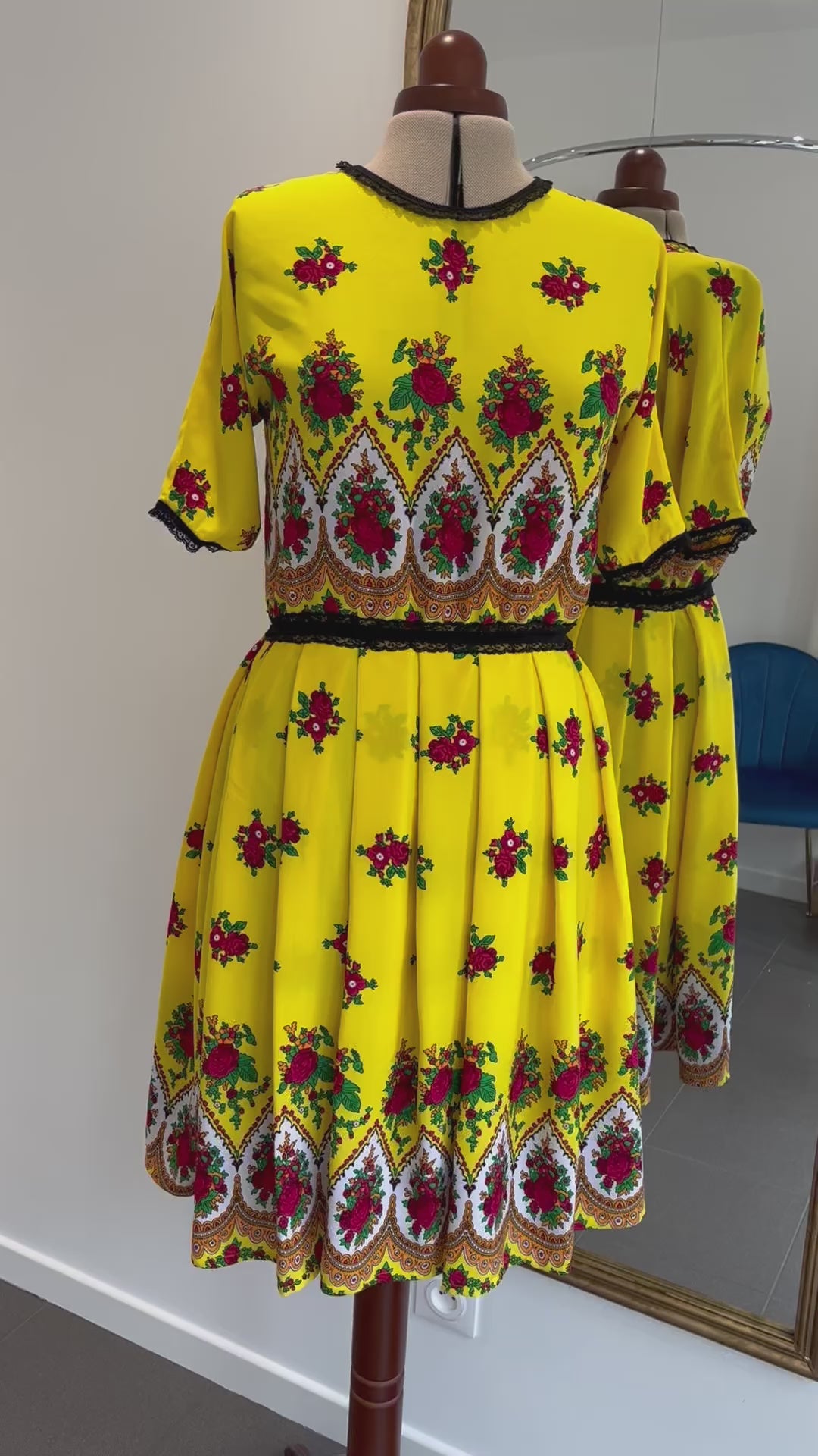 Robe Doina de Dor, fleurie